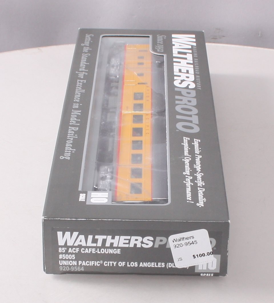 Walthers 920-9564 HO Union Pacific 85' ACF Café-Lounge Passenger Car #5005