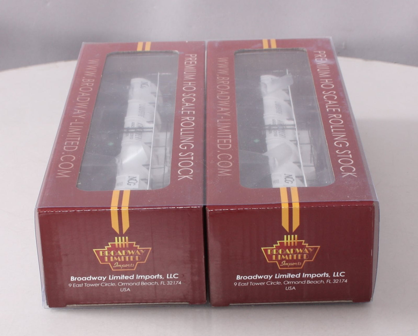 Broadway Limited 6106 HO NCG High-Capacity Cryogenic Tank Car (Pack of 2)