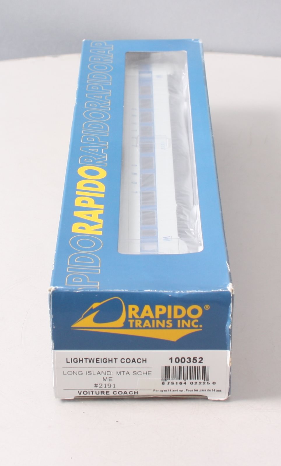 Rapido Trains 100352 HO Long Island CC&F Lightweight Coach #2191