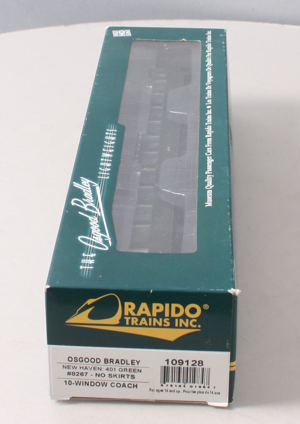 Rapido Trains 109128 HO New Haven 10-Window Coach, No Skirt #8267