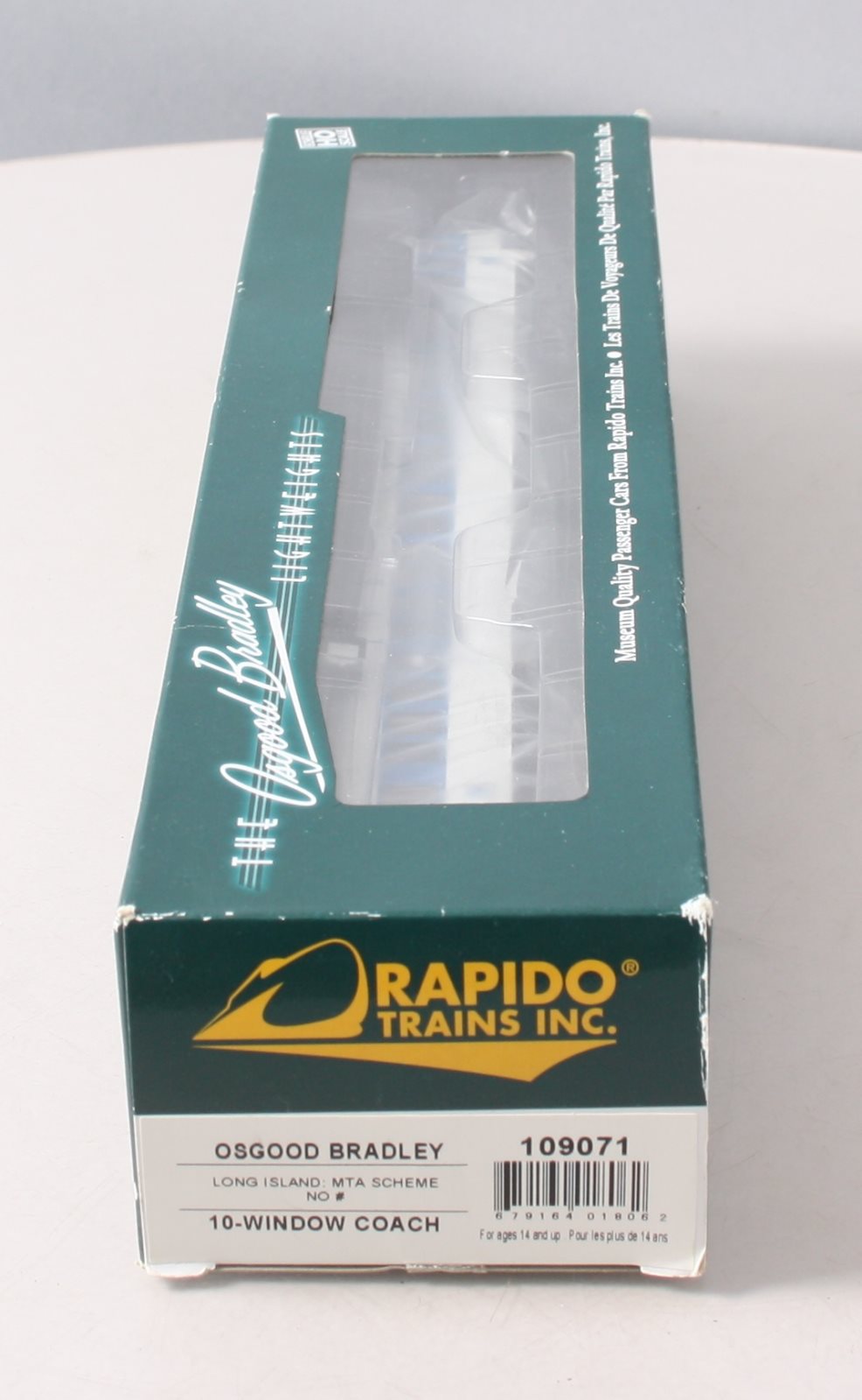 Rapido Trains 109071 HO Long Island Rail Road Lightweight 10-Window Coach