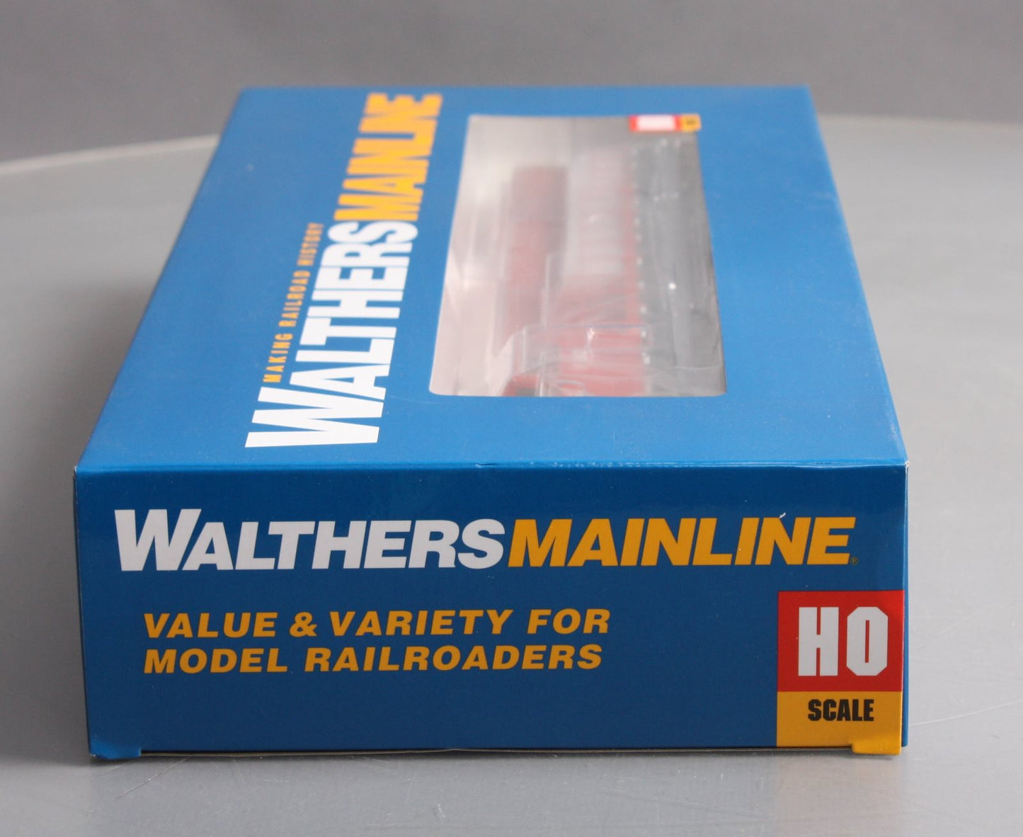Walthers 910-10306 HO Scale Canadian Pacific EMD SD60M Diesel Engien #6262