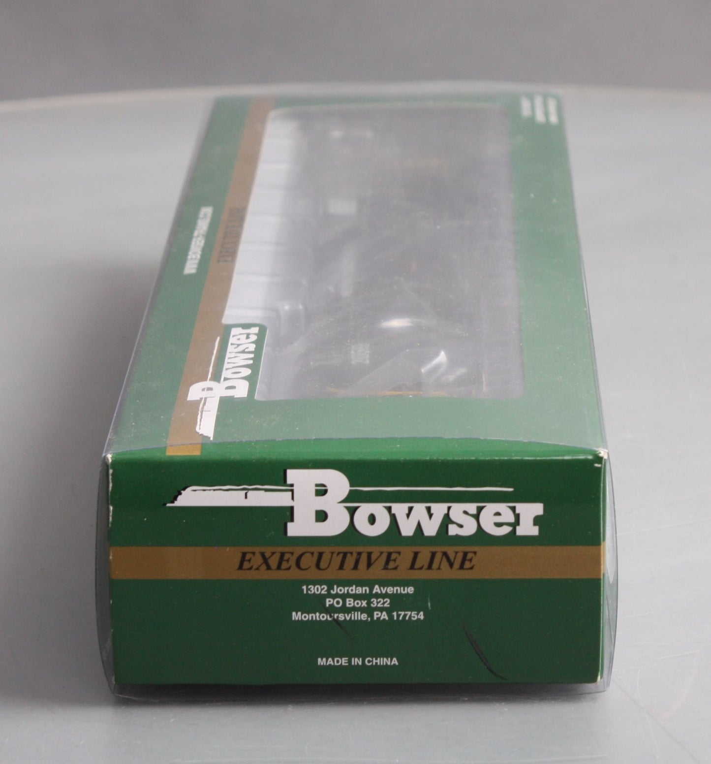 Bowser 23871 HO Scale Penn Central Alco C430 Diesel Engine #2059
