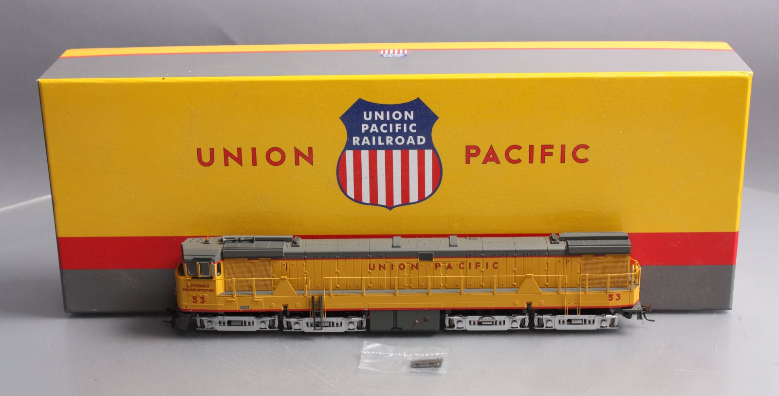 Athearn 88677 HO Scale Union Pacific GE U50 Diesel Locomotive #53 