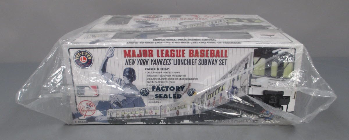 Lionel 6-83648 MLB New York Yankees LionChief O Gauge Subway Train Set