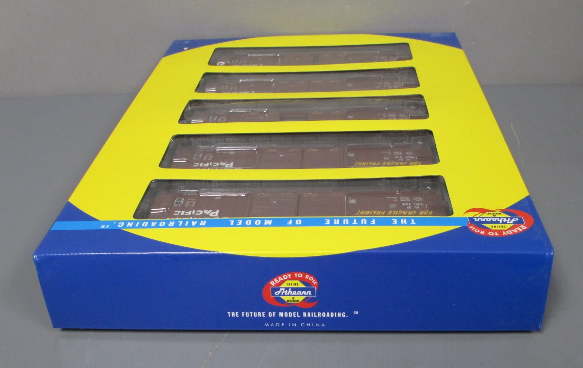 Athearn 97882 HO Scale Southern Pacific 50' FMC Double Door Boxcars (Pack of 5)