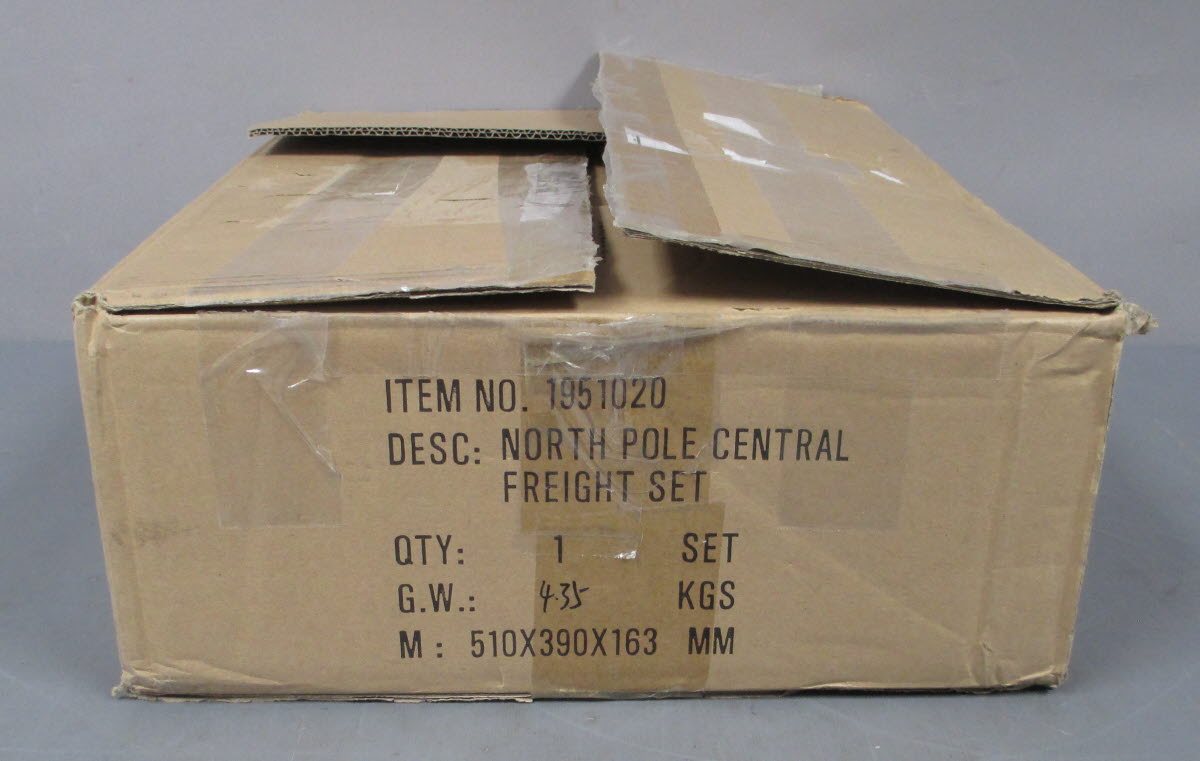 Lionel 1951020 HO Scale North Pole Central Freight LionecChief Steam Train Set