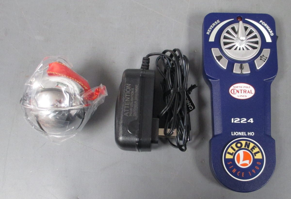 Lionel 1951020 HO Scale North Pole Central Freight LionecChief Steam Train Set