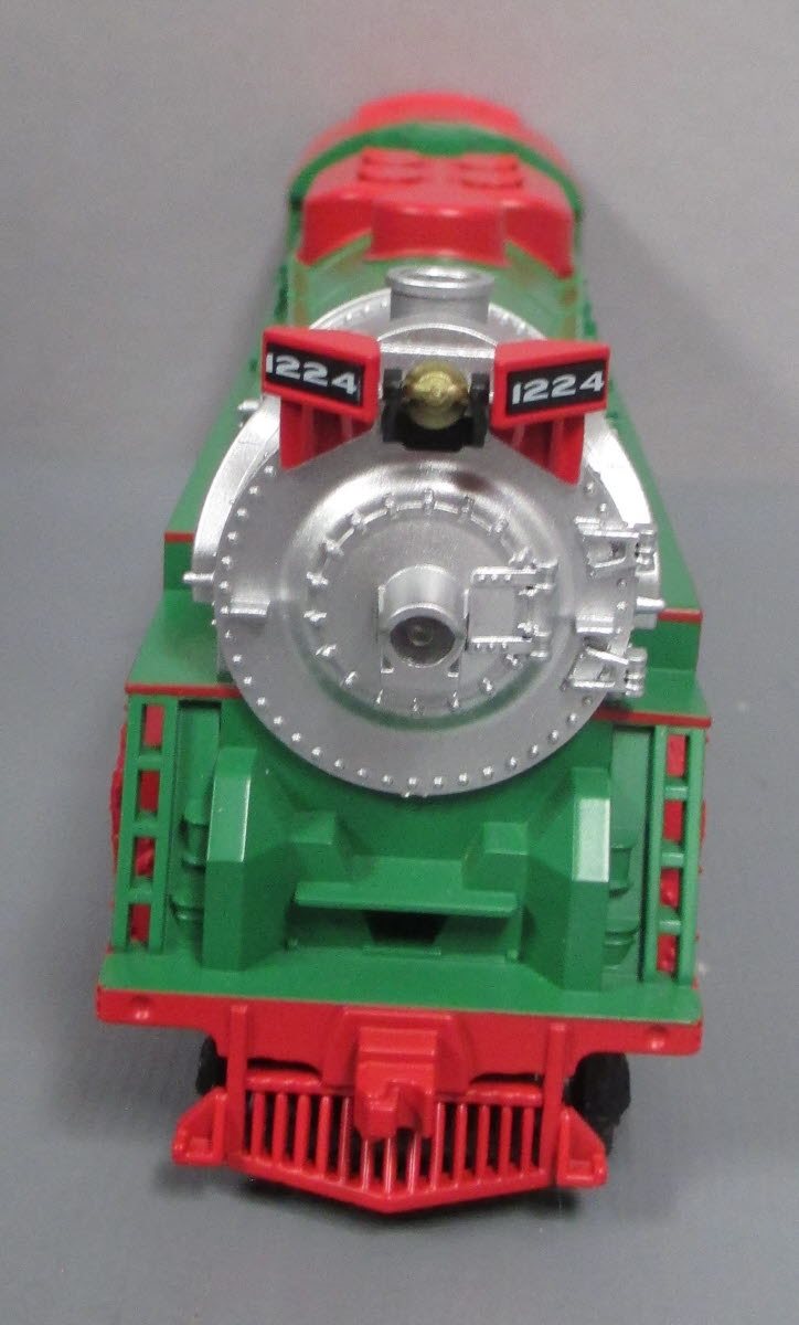 Lionel 1951020 HO Scale North Pole Central Freight LionecChief Steam Train Set