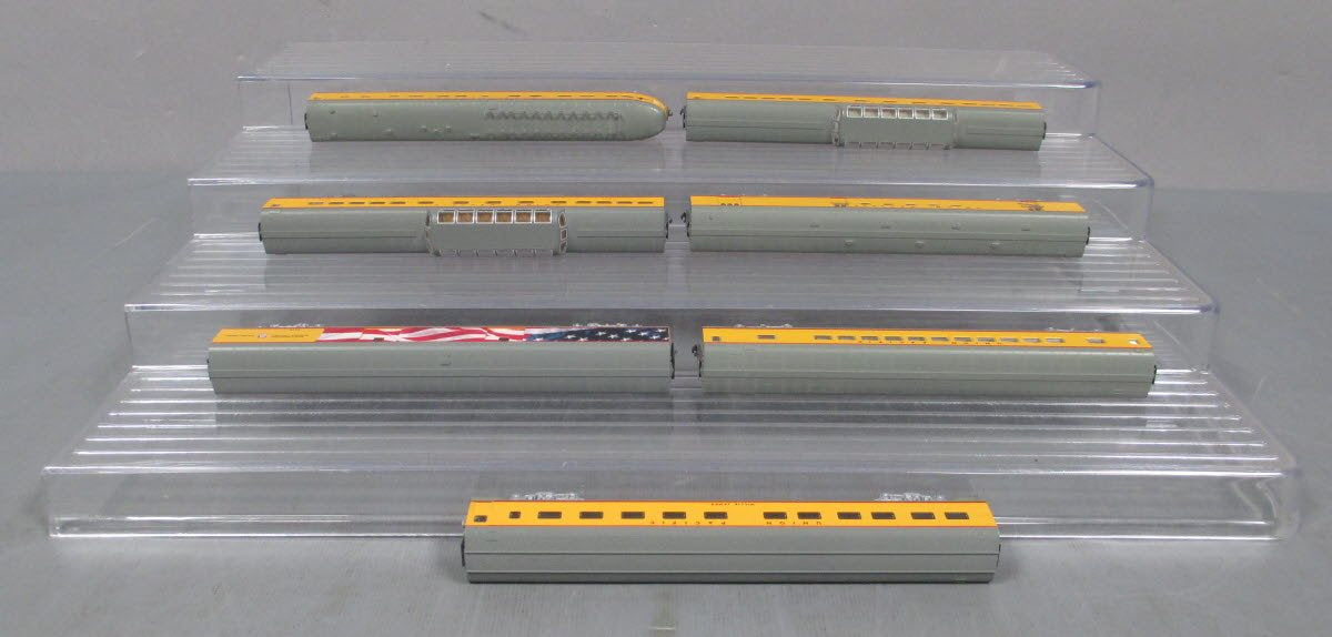 Kato 106-086 N Union Pacific Excursion Train Set (Set of 7)