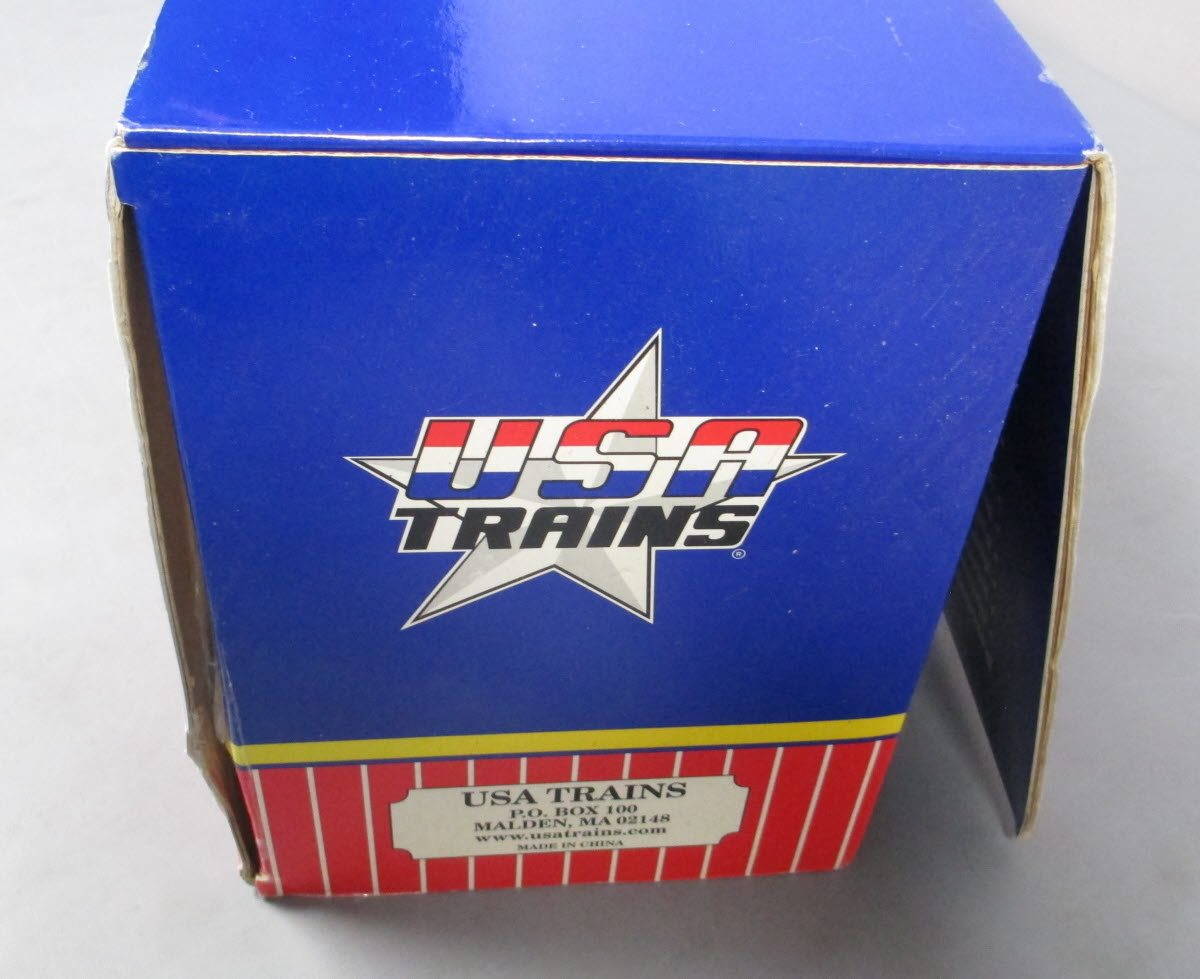 USA Trains 31017 G "California Zephyr" Corrugated Aluminum Vista Dome Lighted #2