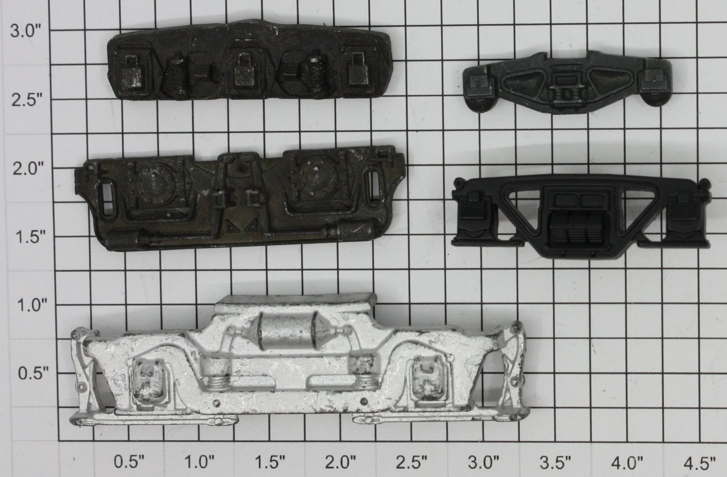 Acme 217229 O Scale Assorted Die-Cast Diesel Truck Frames (Bag of 5)