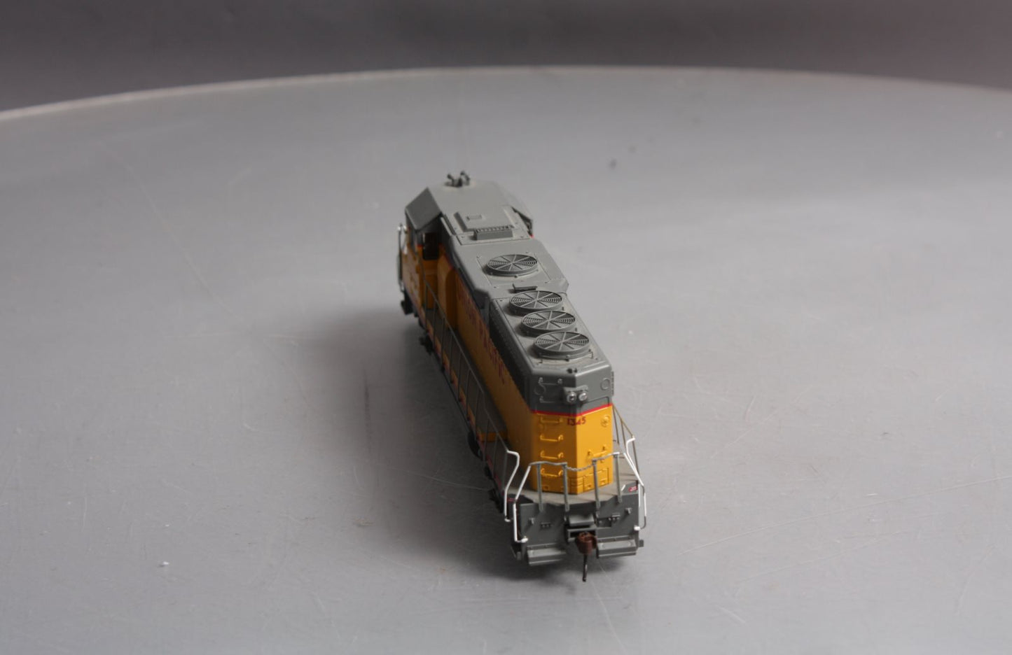 Athearn 89758 HO Union Pacific Ready to Run GP40-2 Diesel Locomotive #1345