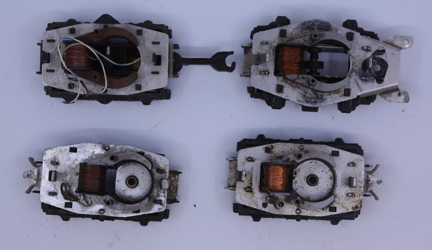 Acme 511-986 Diesel Motor Truck Chassis Assortment - Not Working (Bag of 4)