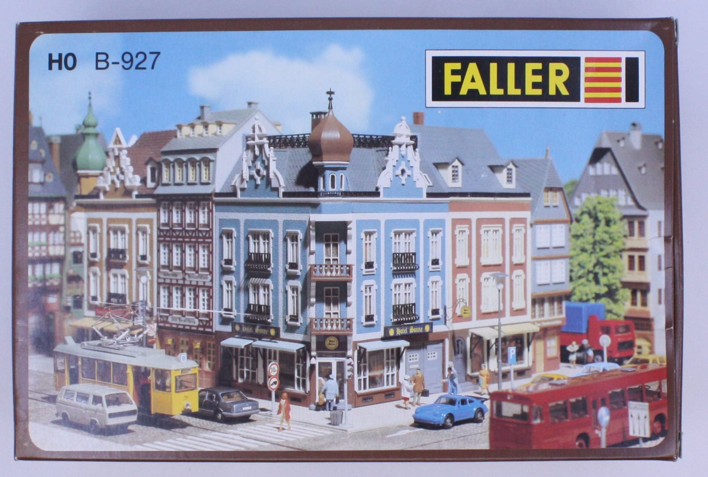 Faller B-927 HO Corner Building-Building Kit Opened