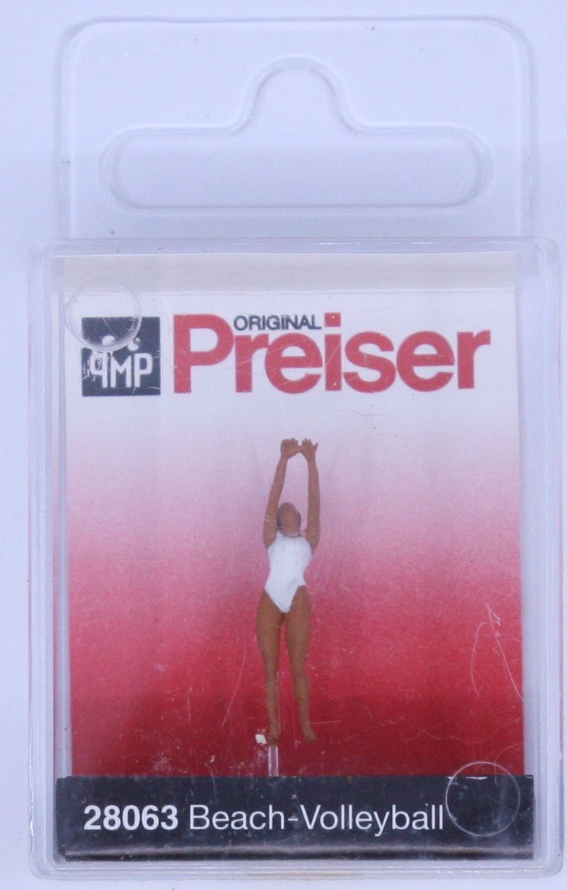 Preiser 28063 HO Female Beach Volleyball Player #2 Figure