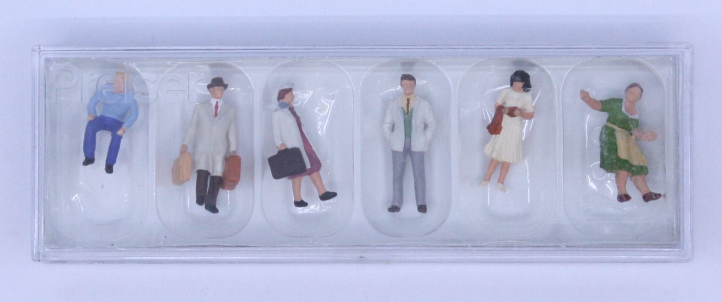 Preiser 1010587 HO Scale Motel Patrons & Staff Plastic Figures (Set of 6)