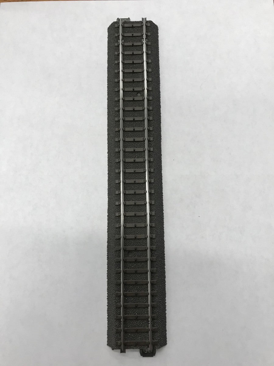Marklin 24229 HO 9" Straight C Track Section