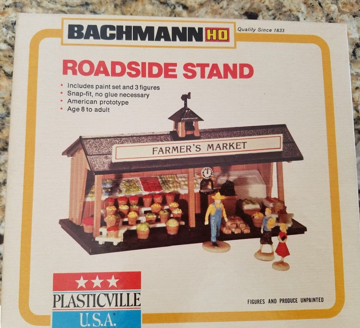 Bachmann 2923 HO Plasticville Farmer's Market Stand W/Paint Set Building Kit