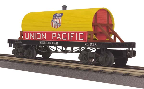 MTH 30-73319 O Gauge 19th Century Union Pacific Wooden Tank Car #528