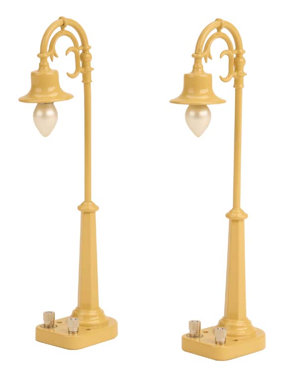 Lionel 11-90018 #58 Cream Single Arc Lamp Set (2)