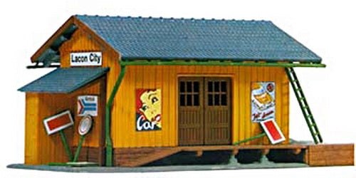 Model Power 694 HO Scale Built-Up Farmingdale Freight Station