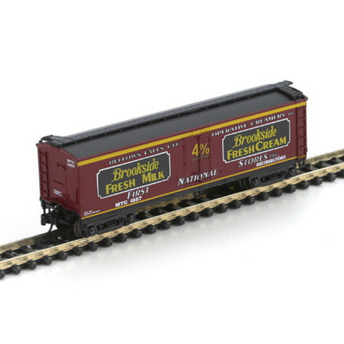 Athearn 11638 N Bellows Falls Creamery 40' Milk Car #1857