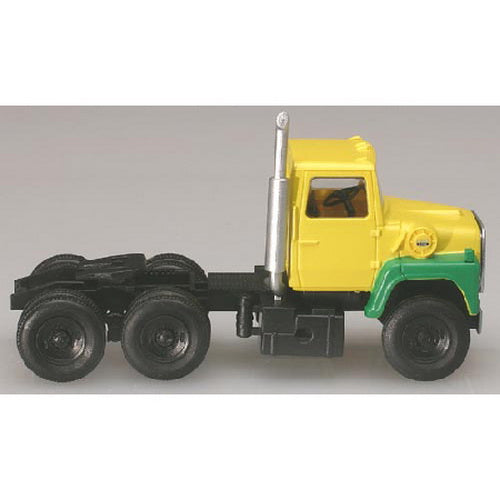 Atlas 2919 N Yellow/Green 1984 Ford 9000 LNT Tractor Cab (Pack of 2)