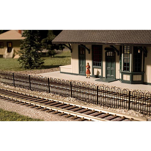 Atlas 0774 HO Scale Hairpin Style Fence Plastic Kit