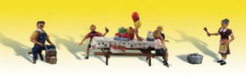 Woodland Scenics A1935 HO Scale Backyard Birthday Party Figures (Set of 4)