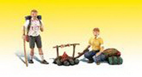 Woodland Scenics A2567 G Scenic Accents Camp Couple Figures (Set of 4)