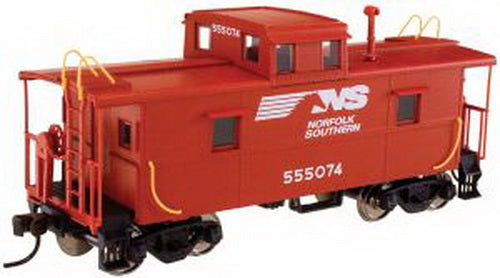 Atlas 11317 HO Trainman Cupola Caboose, NS #555006