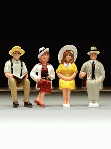 LGB 51406 Seated American Figures (Set of 4)