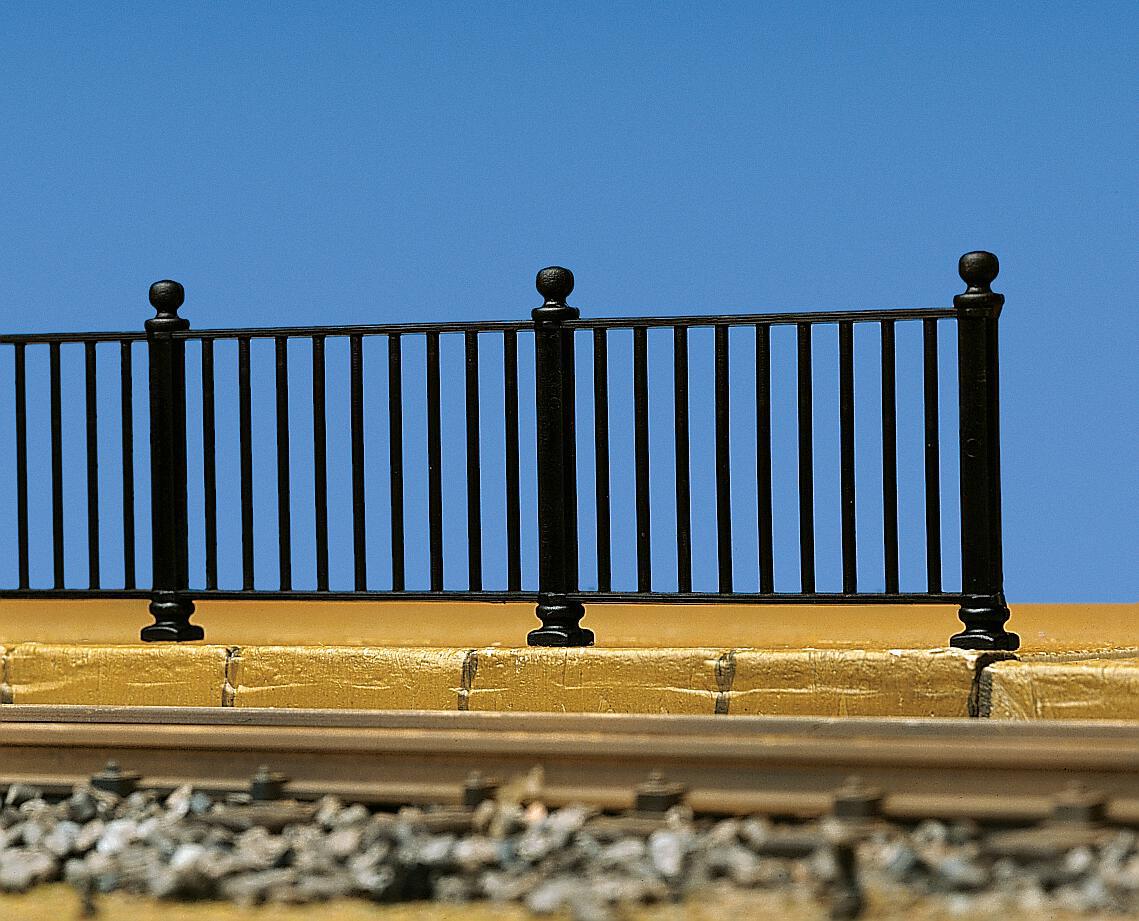 Pola 330953 G Iron Railing Kit (Pack of 8)