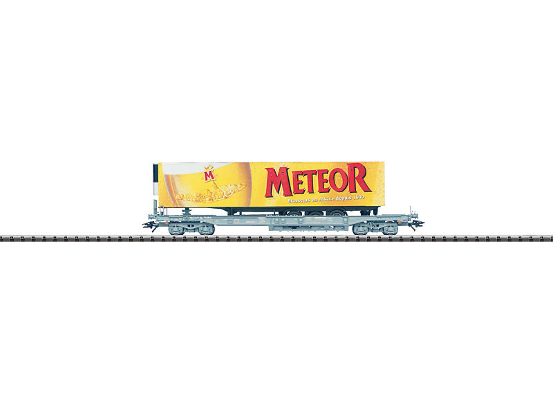Trix 24517 SNCF Deep Well Flat Car w/Trailer