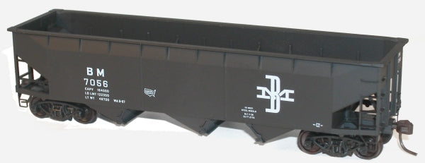 Accurail 7542 HO KIT 70-Ton Offset Triple Hopper, B&M