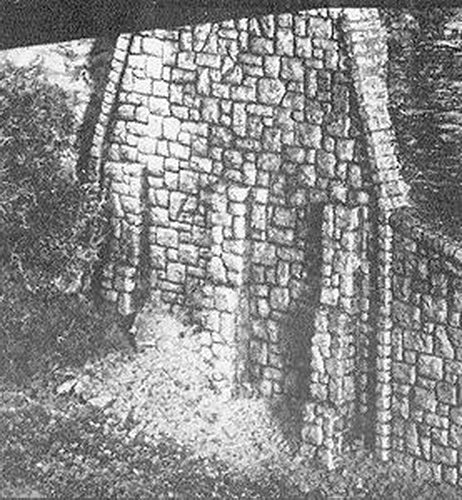 AIM 204 N Bridge Abutments Random Stone (Pack of 2)