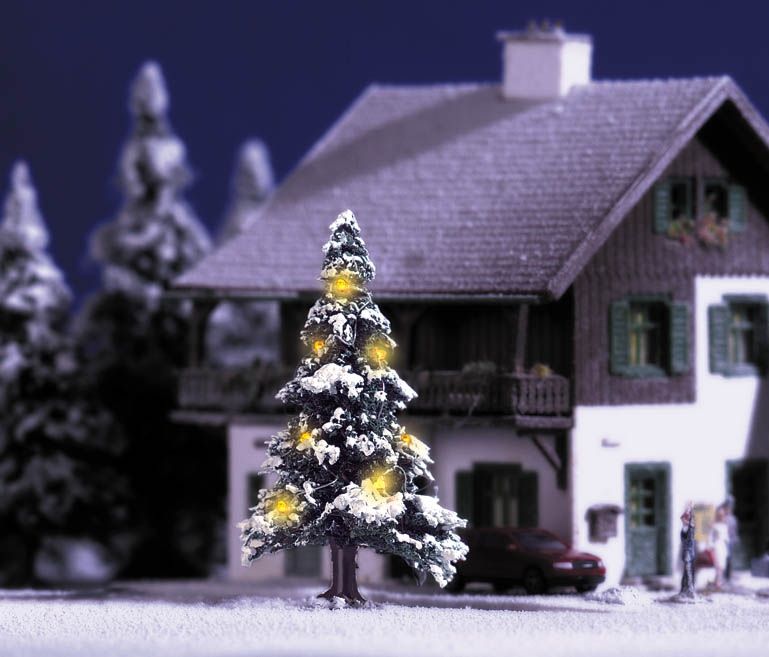 Busch 5410 N Christmas Tree with Lights