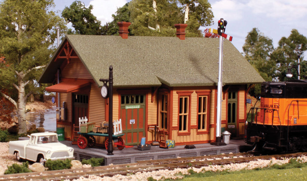 Woodland Scenics PF5207 N Woodland Station Building Kit
