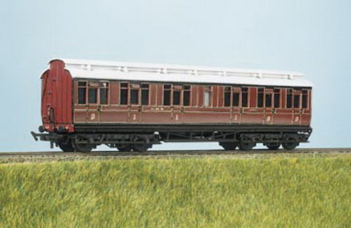 Ratio 722 OO LMS (Midland Express) Clerestory Coach Kit