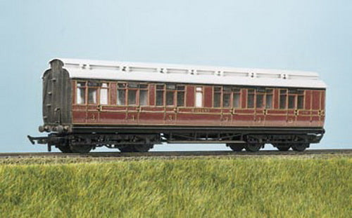 Ratio 720 HO MR Express Clerestory Coach Car Kit