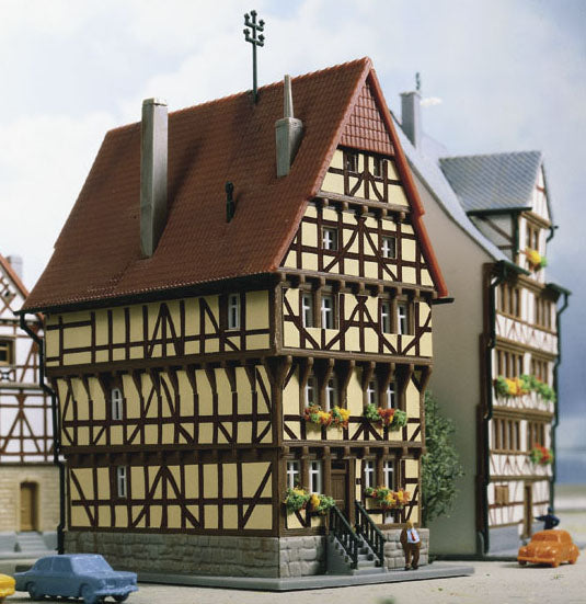 Kibri 36407 House On The Square