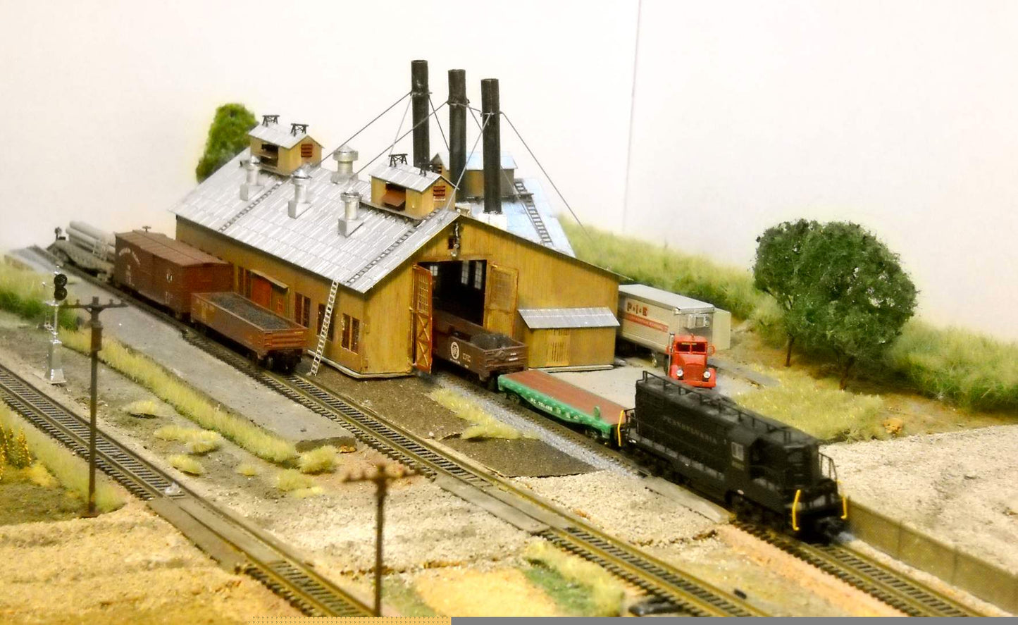 Micron Art 1011 Z Early 20th Century Metal Foundry (Photo-Etched & Metal Kit)