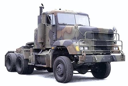 Trident Miniatures 87149 HO Scale M915A2 Camouflaged Truck Tractor Kit