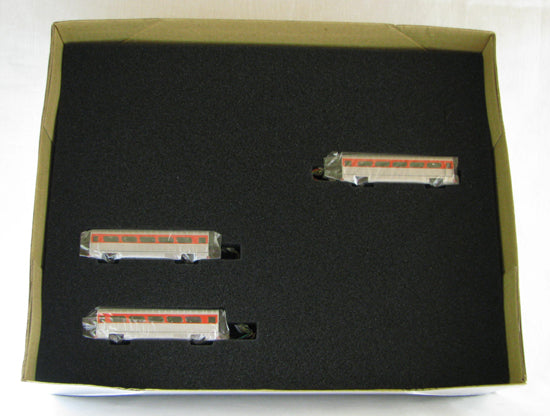 Con-Cor 8775 1956 SF "The San Diegan" AeroTrain N Gauge Coach Car Set