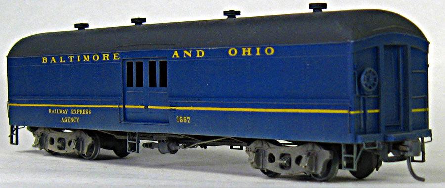 Funaro & Camerlengo 8250 HO B&O 50' C-15 Baggage Passenger Original Door #1557