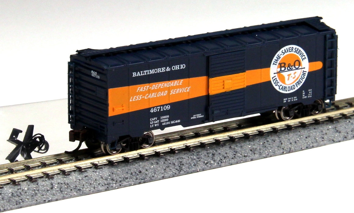 Bachmann 17057 N Baltimore & Ohio AA 40' Steel Boxcar (Timesaver Scheme) #467109