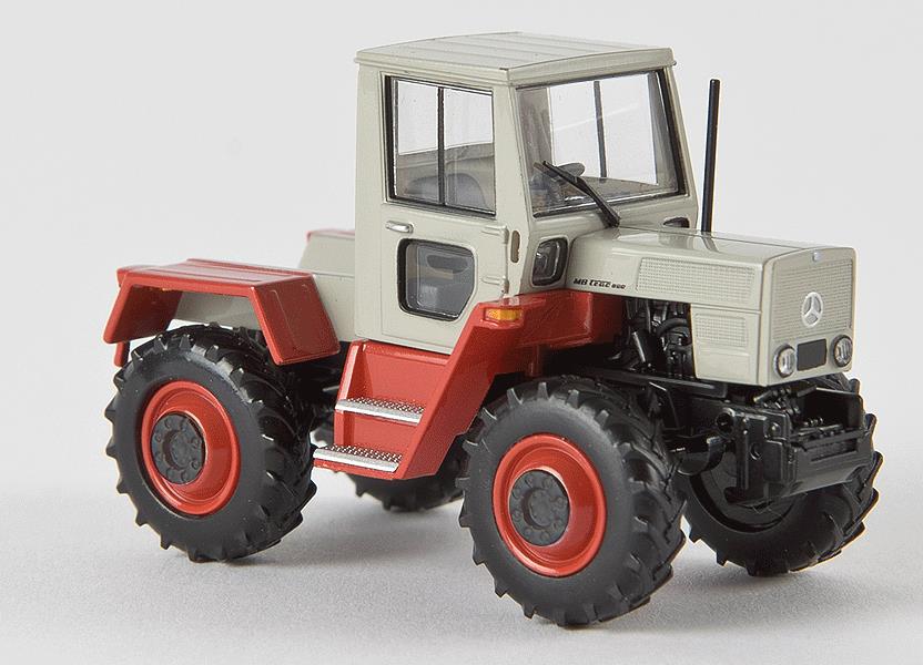 Brekina Automodelle 13700 1:87 Mercedes-Benz Trac 800 Tractor Farming Equipment