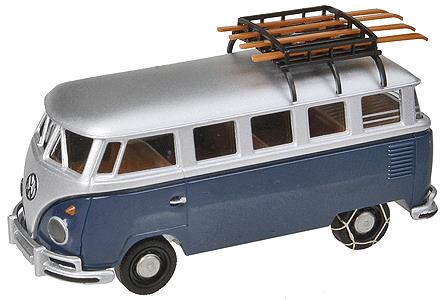 Brekina Automodelle 31817 1:87 Volkswagen Samba T1b Passenger Van-Skis & Snow