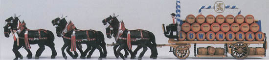 Preiser 30437 HO Horse-Drawn Beer Wagon Figures (Set of 8)